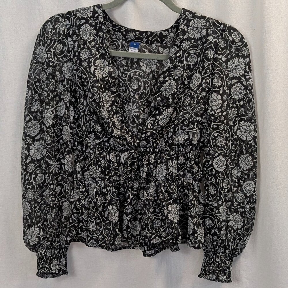 Old Navy Black and White Sheer Blouse Size XS